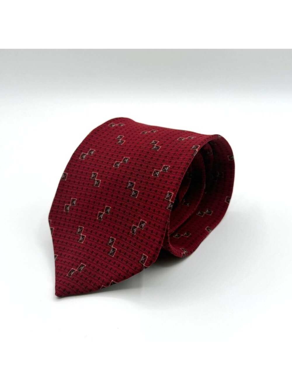 Vintage Bill Blass Black Label Red 100% Silk Tie 57" x 4"